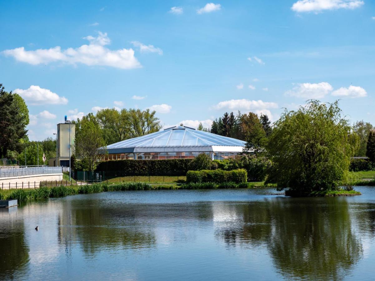 Ferienwohnung Am Kurpark Бад Клостерлаусниц Екстериор снимка